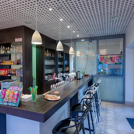 Wellness A Relax Centrum Penzión pre hostí 3*